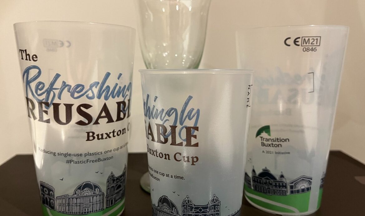 green-drinks-recyclable-glasses